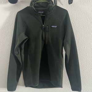 Men’s S, Patagonia, great condition! Perfect for Spring!